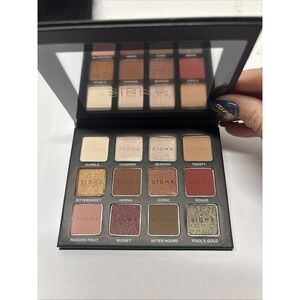 New Sigma Warm Neutrals~Volume 2~Eyeshadow Palette Full size 13.23g/0.47oz~Rare